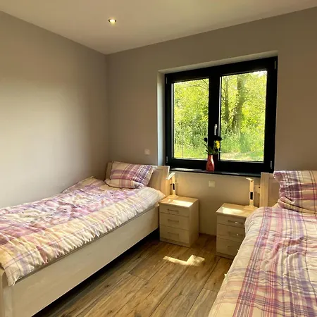 Apartment Am Weiher 4 Fuer 4 Personen *